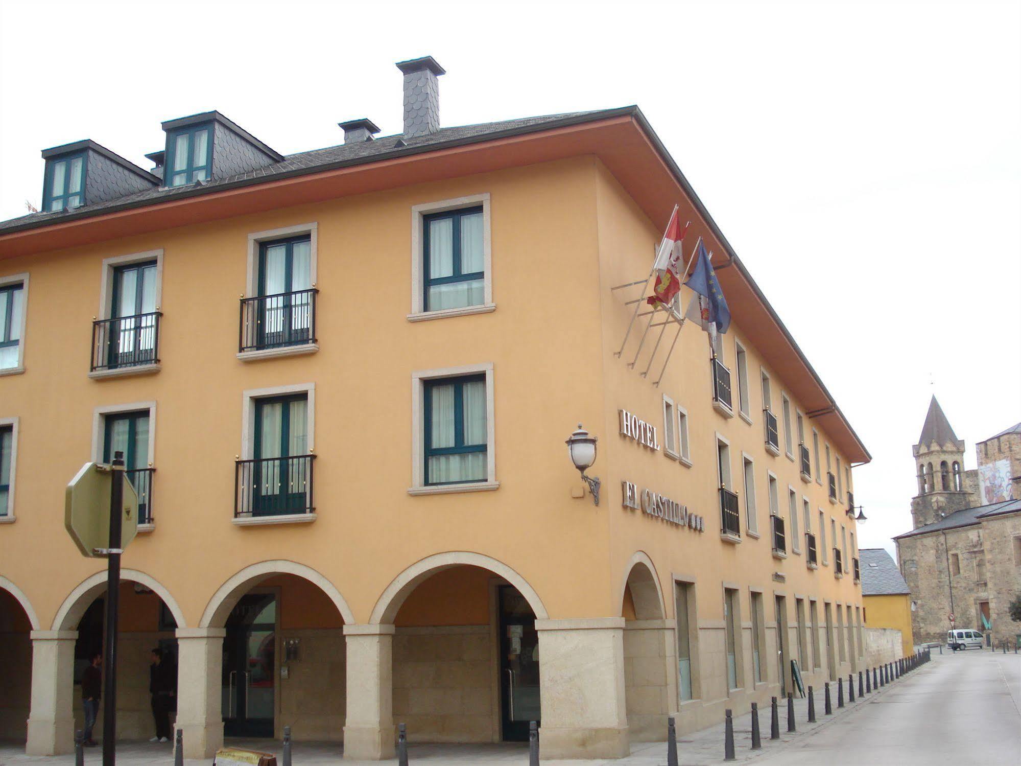 Hotel El Castillo Ponferrada Buitenkant foto